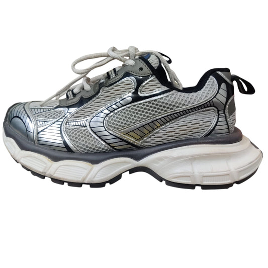 Kid’s Silver Mesh Running Shoes – Lightweight Breathable Sports Sneakers with Cushioned Sole