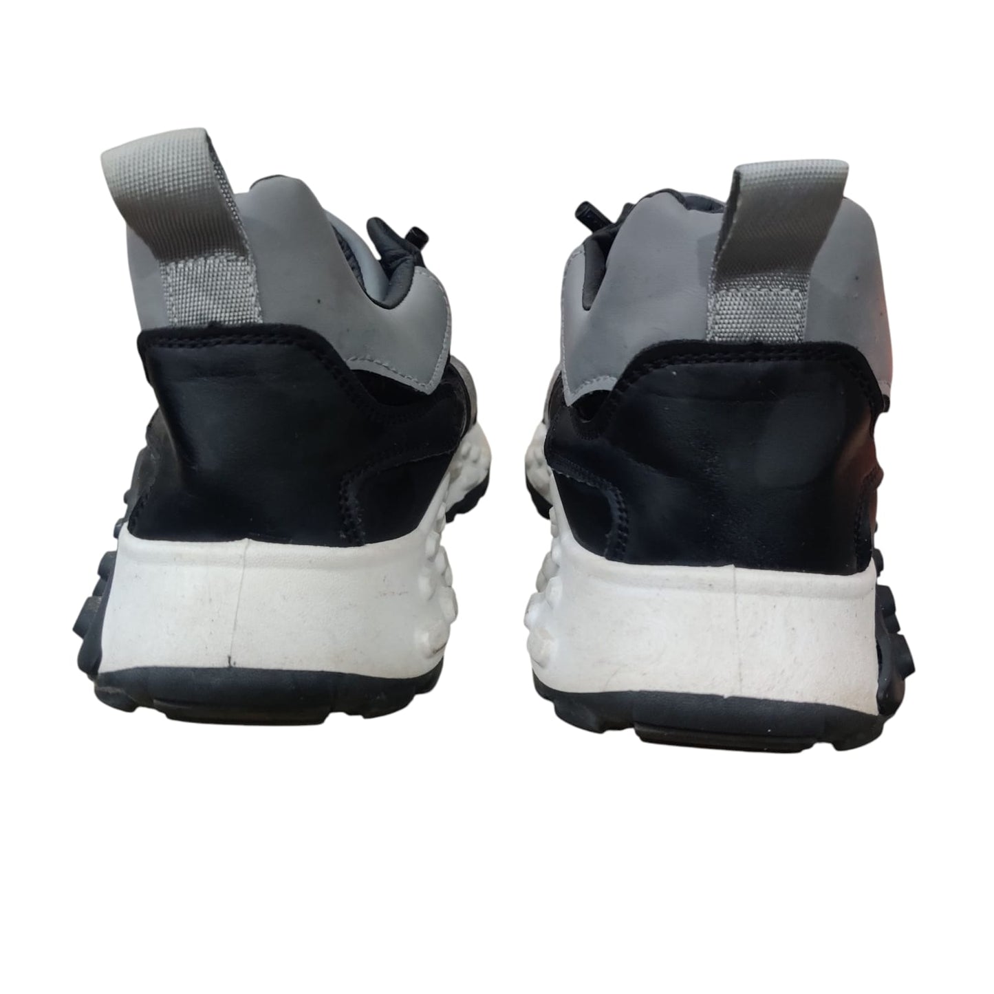 Men’s Black & Grey Chunky Sneakers – Lightweight Casual Sports Shoes with Cushion Grip Sole