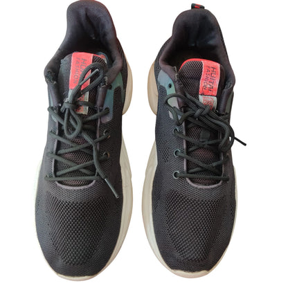 Men’s Black Mesh Sneakers – Lightweight Breathable Casual Running Shoes with White Sole
